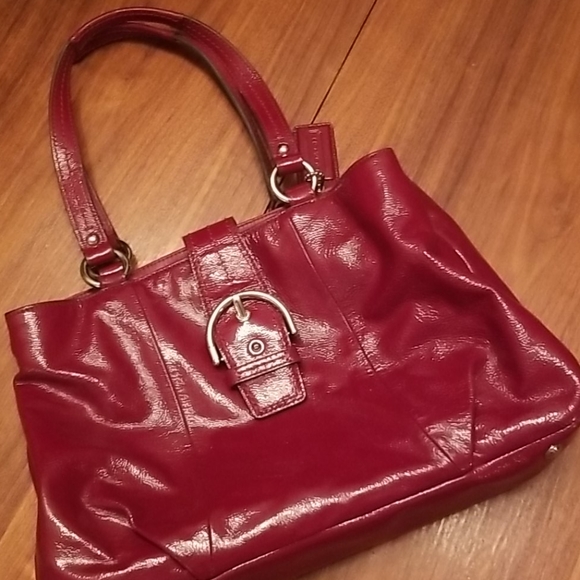 Coach burgandy patent leather...SO PRETTY!! - Picture 1 of 10